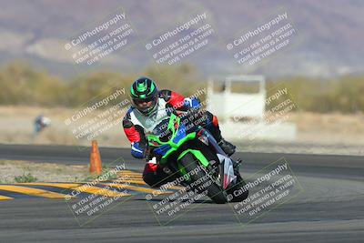 media/Feb-04-2023-SoCal Trackdays (Sat) [[8a776bf2c3]]/Turn 14 (115pm)/